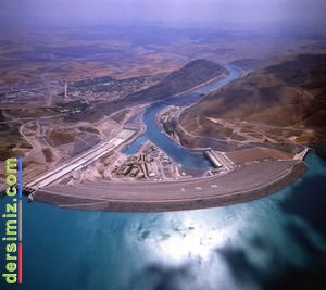 Atatrk Baraj Ve Hidroelektrik Santral