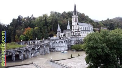Lourdes Kasabası