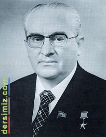 Yuri Andropov Kimdir?