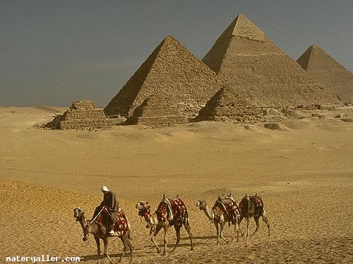 Msr Piramitleri (Dnya'nn Yedi Harikas)