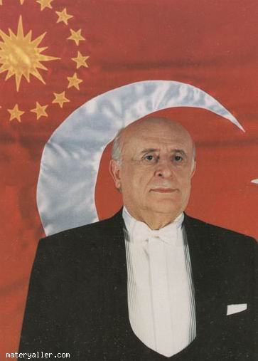 9. Cumhurbaşkanı Süleyman Demirel